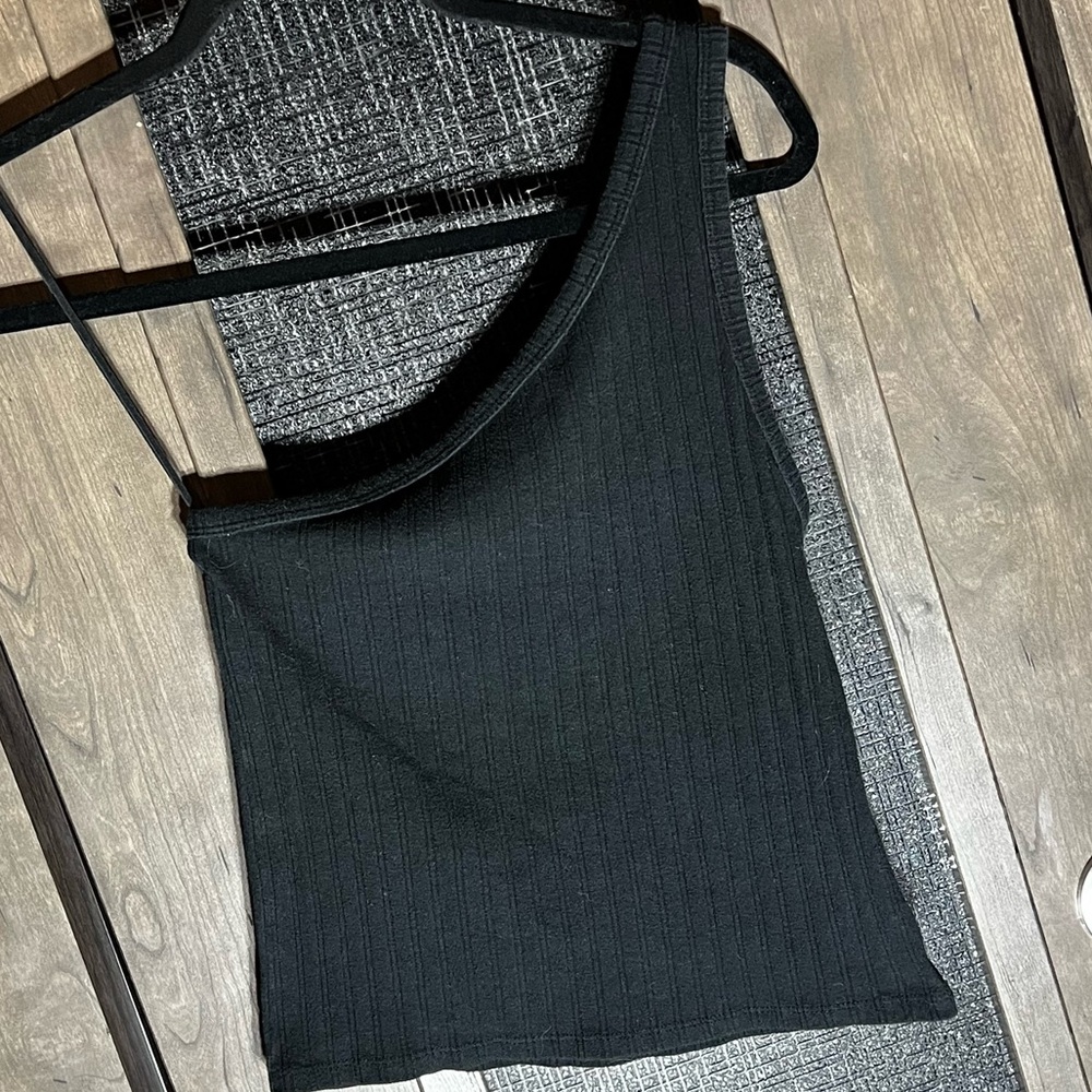 AMERICAN EAGLE One Shoulder Ribbed Tank Top in Black